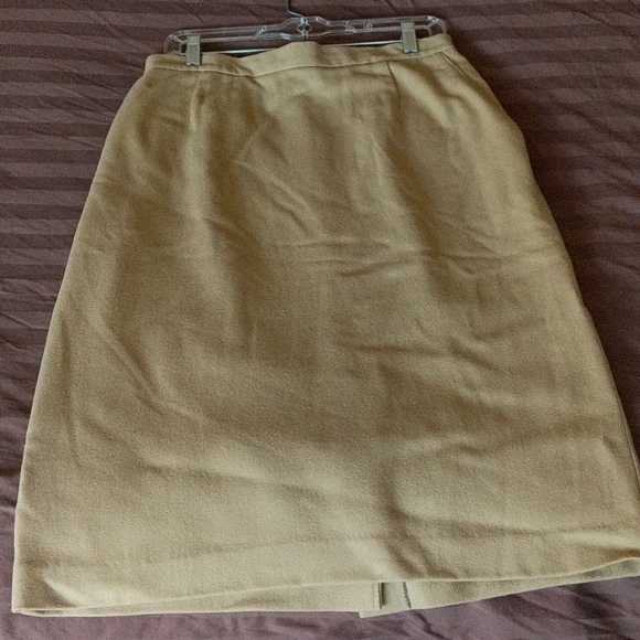 Merino wool, size 12, pencil skirt, Koret - Picture 1 of 6